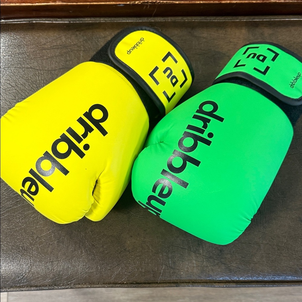 Dribble Up Smart boxing 🥊 gloves